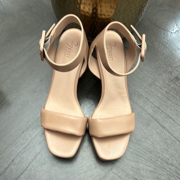 Jaselle Platform High Heel Sandal - Picture 10 of 13